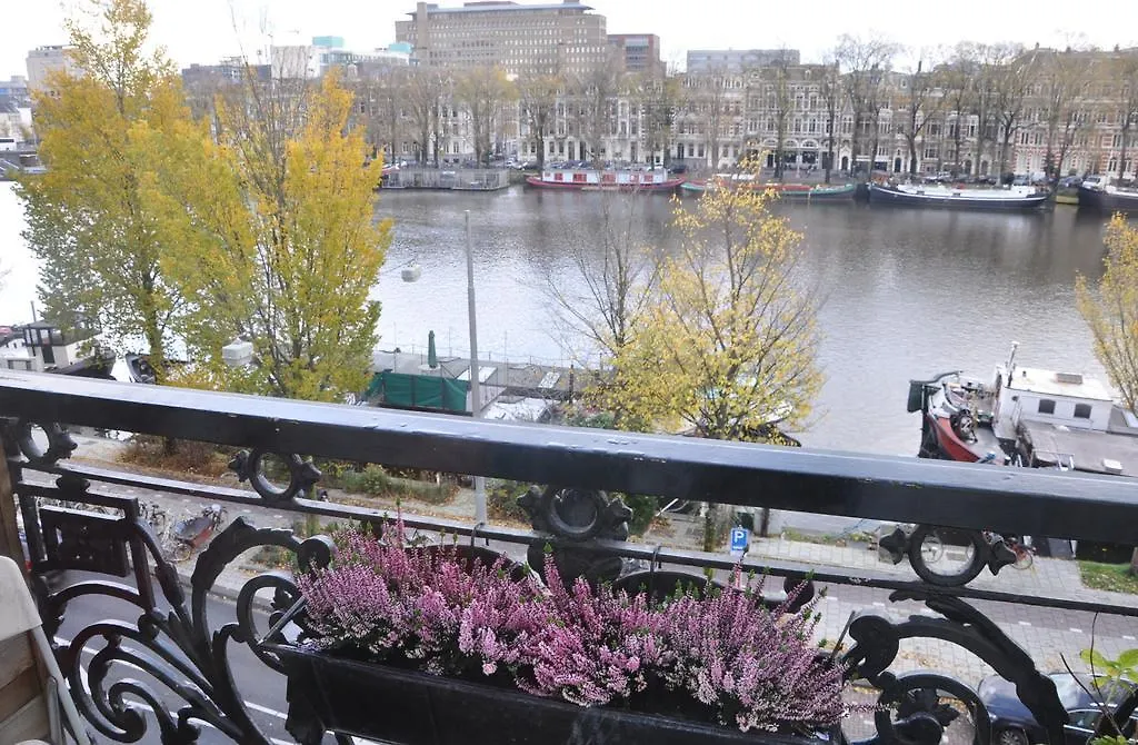 Amstel Riverview Amsterdam 2*,