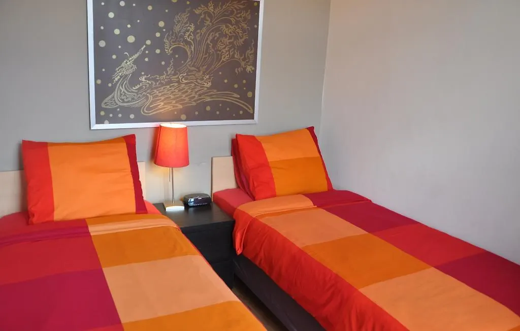 Amstel Riverview Amsterdam 2*,